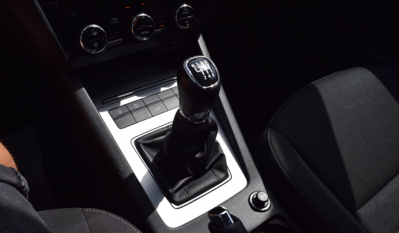 Škoda Octavia 2.0TDI 110kw AMBI LED TAŽ NAVI full