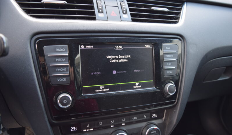 Škoda Octavia 2.0TDI 110kw AMBITION TAŽ NAVI full