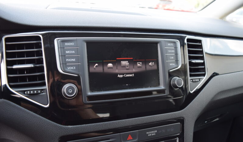 Volkswagen Golf Sportsvan 1.4TSI 92kw CLBMT TAŽN KAM APP full