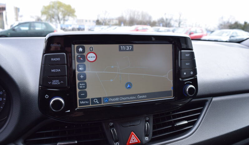 Hyundai i30 1.6CRDi 85kw STYLE 7°AUTOMAT full