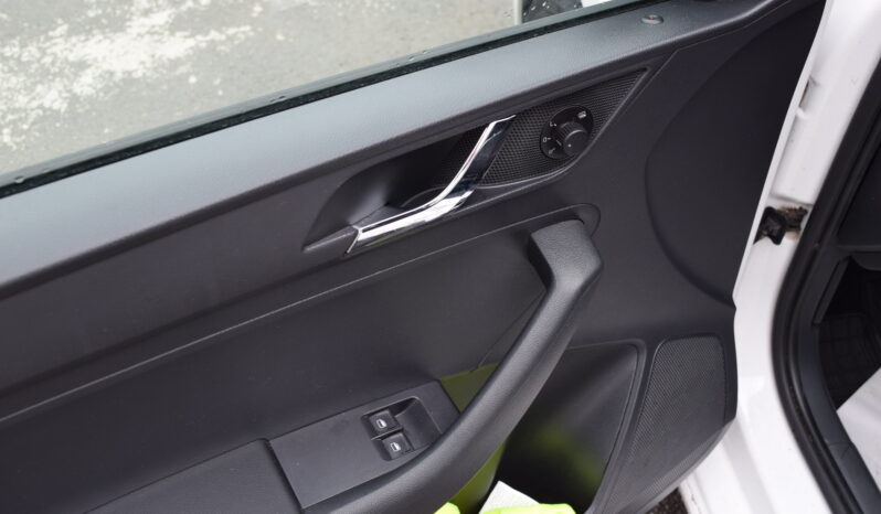 Škoda Rapid 1.2TSI 77kw AMBITION NÍZKÉ KM full