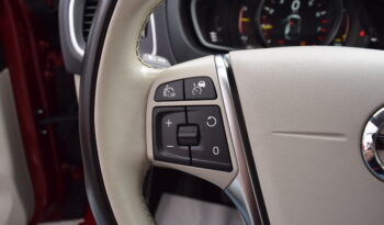 Volvo V40 2.0i T2 90kw INSCRIPTION MANUÁ full
