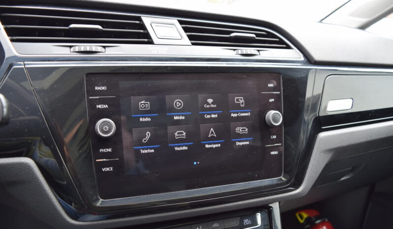 Volkswagen Touran 1.4TSI 110kw HIGHLINE TAŽ LED full