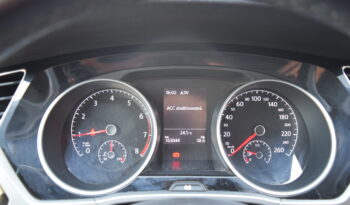 Volkswagen Touran 1.5TSI 110kw CLBMT 7MÍST TAŽNÉ full