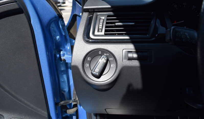 Škoda Rapid 1.2TSI 81kw AMBITION PANO OPS full