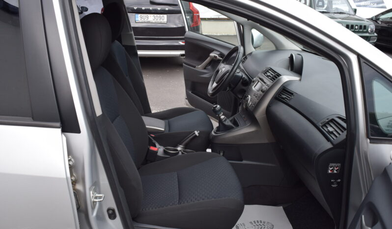 Toyota Verso 1.8VVT-i 108kw HIGH AC TEMPOMA full