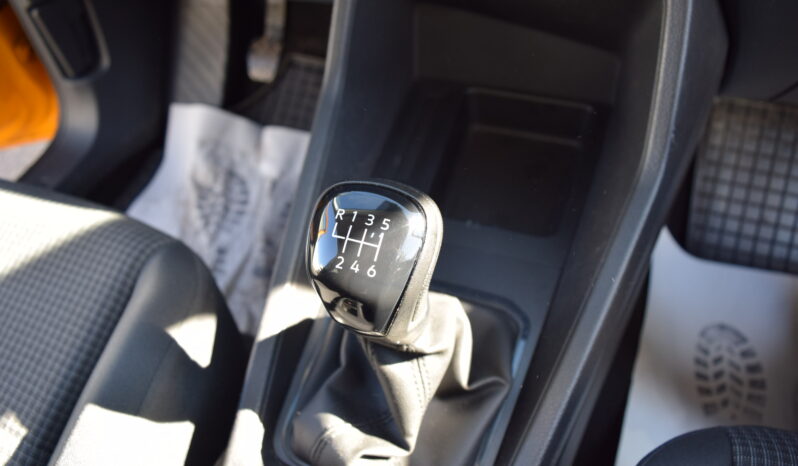 Volkswagen Caddy 2.0TDI 90kw TRENDLINE TAŽNÉ full