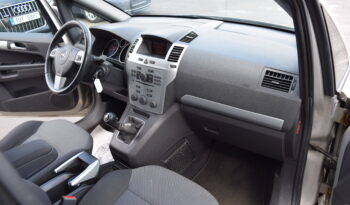 Opel Zafira 1.6 16v 85kw ENJOY 7MÍST TAŽNÉ full