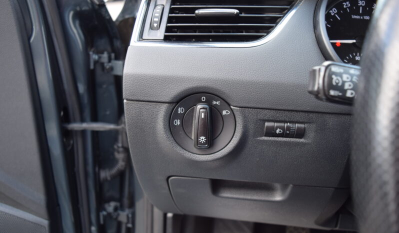 Škoda Octavia 2.0TDI 110kw AMBITION TAŽ NAVI full