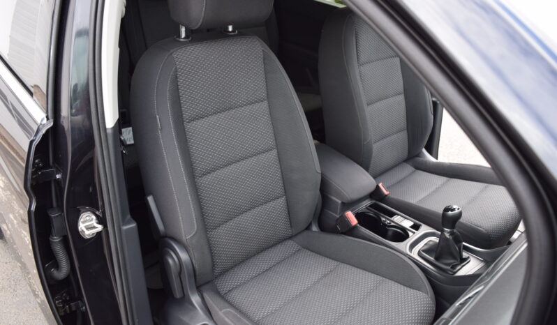Volkswagen Touran 1.4TSI 110kw CLBMT 7MÍST TAŽNÉ full