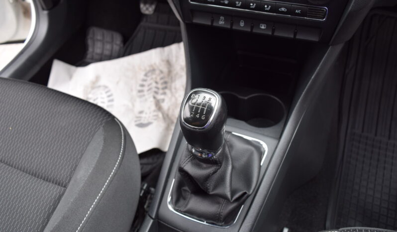 Škoda Rapid 1.2TSI 77kw AMBITION NÍZKÉ KM full