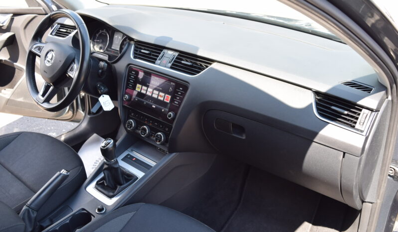 Škoda Octavia 1.4TSI 110kw AMBITION TAŽ NAVI full