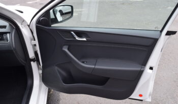 Škoda Rapid 1.2TSI 77kw AMBITION NÍZKÉ KM full