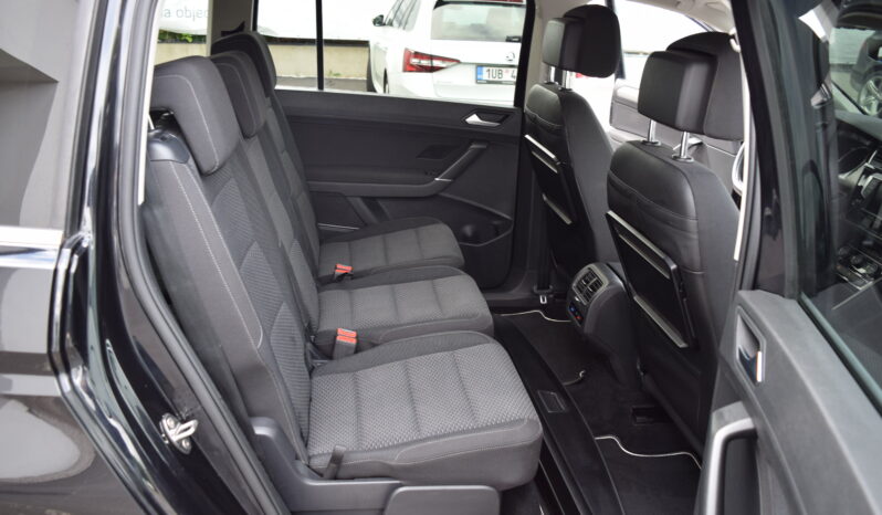 Volkswagen Touran 1.4TSI 110kw CLBMT 7MÍST TAŽNÉ full