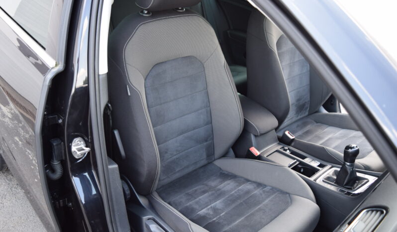 Volkswagen Golf Variant 1.4TSI 92kw CLBMT XEN NAVI APP full