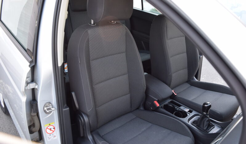 Volkswagen Touran 1.5TSI 110kw CLBMT 7MÍST TAŽNÉ full