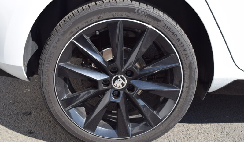 Škoda Fabia 1.2TSI 81kwMONTE CARLO PAN ACC full
