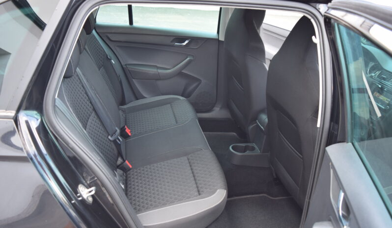 Škoda Rapid 1.2TSI 81kw AMBITION NAVI APP full