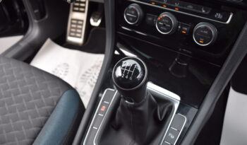 Volkswagen Golf 1.5TSI 96kw IQ.DRIVE NAVI ACC full