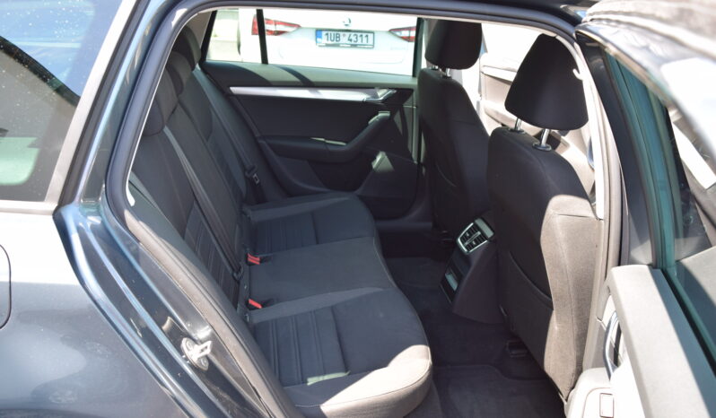 Škoda Octavia 1.4TSI 110kw AMBITION TAŽ NAVI full