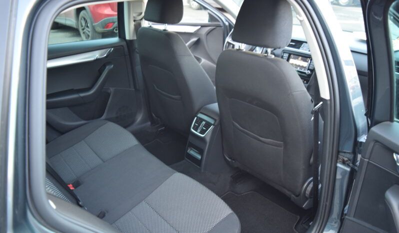 Škoda Octavia 1.4TSI 110kw AMBITION NAVI APP full