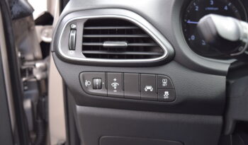 Hyundai i30 1.6CRDi 85kw STYLE 7°AUTOMAT full