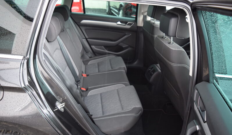 Volkswagen Passat Variant 1.5TSI 110kw BUSINESS BMT NAVI full