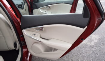 Volvo V40 2.0i T2 90kw INSCRIPTION MANUÁ full