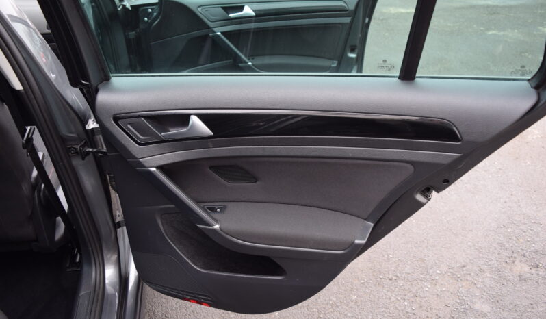 Volkswagen Golf Variant 1.5TSI 110kw CLBMT NAV KAM ACC full