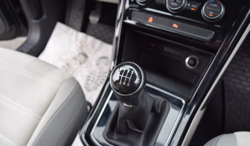 Volkswagen Touran 1.4TSI 110kw HIGHLINE 7M TAŽNÉ full