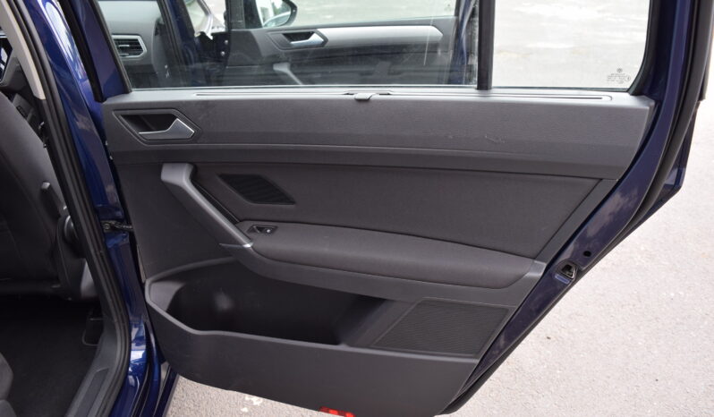 Volkswagen Touran 1.4TSI 110kw CLBMT 7MÍST NAVI full