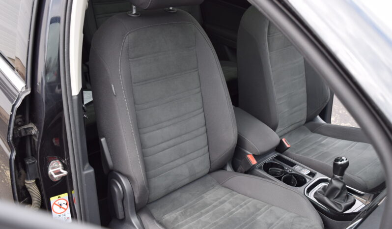 Volkswagen Touran 1.4TSI 110kw HIGHLINE TAŽ LED full