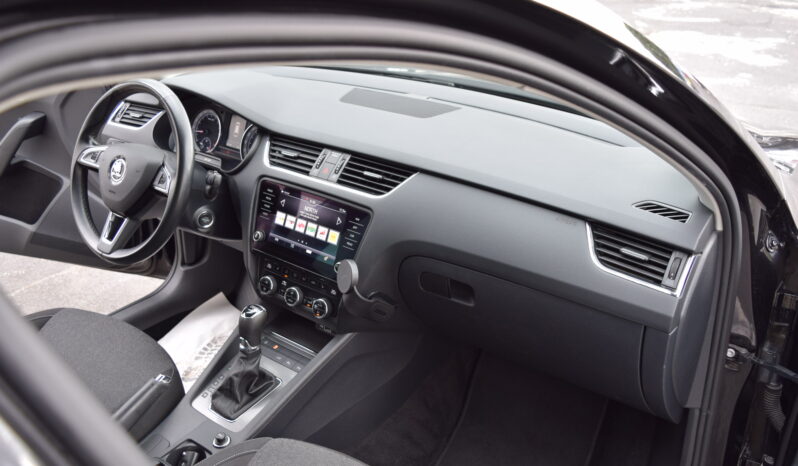 Škoda Octavia 2.0TDI 110kw SOLEIL TAŽNÉ LED full