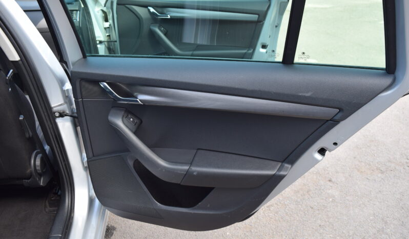 Škoda Octavia 2.0TDI 110kw SOLEIL FULL LED full