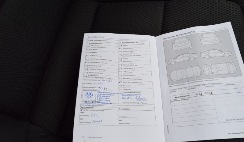 Volkswagen Golf Sportsvan 1.4TSI 92kw CLBMT TAŽNÉ NAVI full