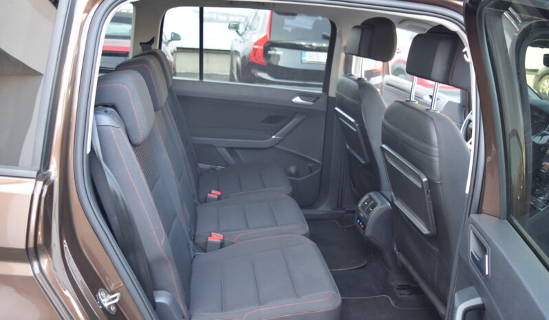 Volkswagen Touran 1.4TSI 110kw COMFORTLINE 7MÍST full