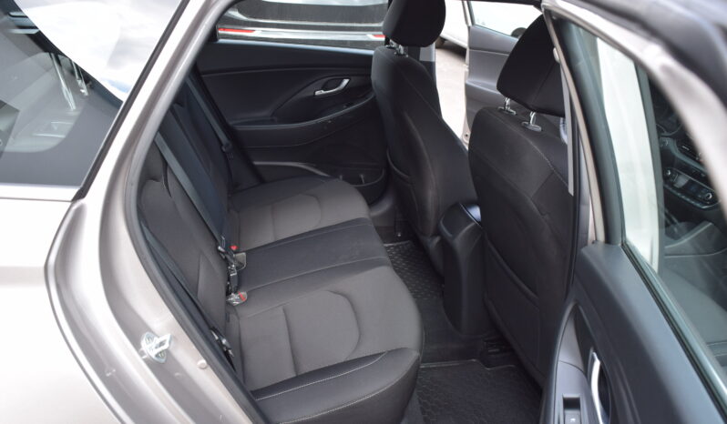 Hyundai i30 1.6CRDi 85kw STYLE 7°AUTOMAT full