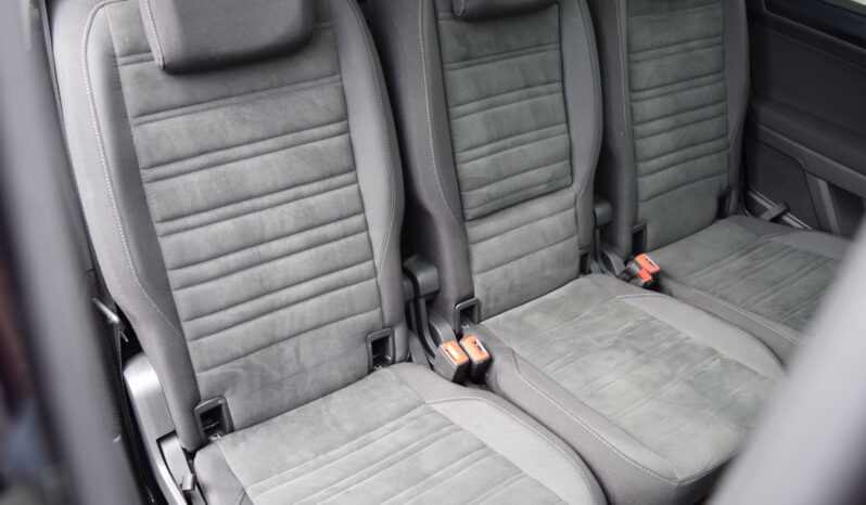 Volkswagen Touran 1.4TSI 110kw HIGHLINE TAŽ LED full