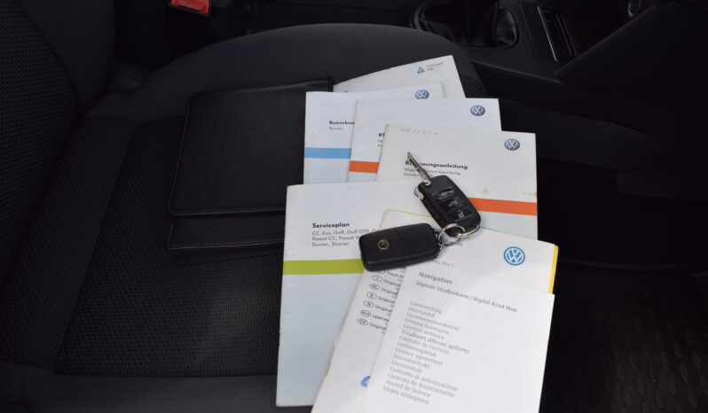 Volkswagen Touran 1.6TDI 77kw TRENDLINE BMT NAV full