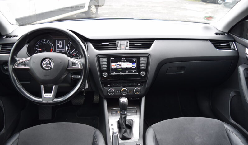 Škoda Octavia 2.0TDI 135kw SCOUT 4×4 DSG full