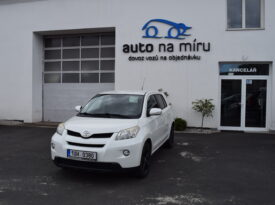 Toyota Urban Cruiser 1.4 66kw D4D AWD SOL-HIGH