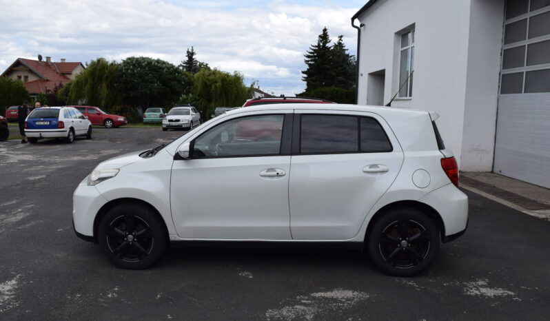 Toyota Urban Cruiser 1.4 66kw D4D AWD SOL-HIGH full