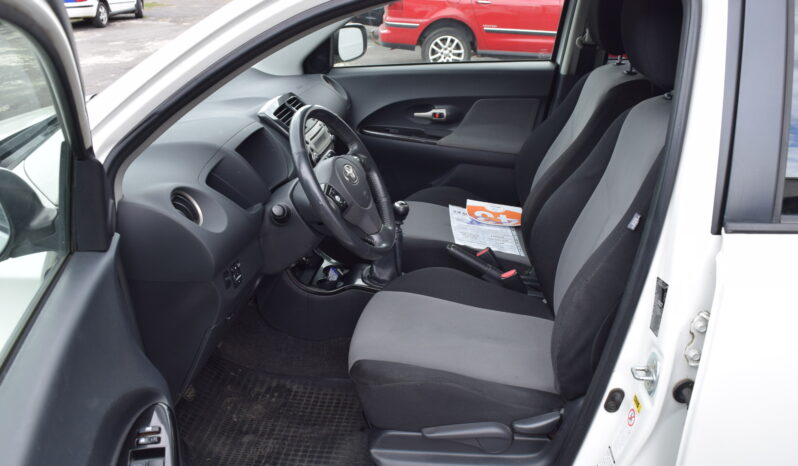 Toyota Urban Cruiser 1.4 66kw D4D AWD SOL-HIGH full