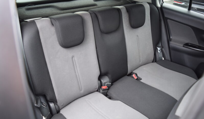 Toyota Urban Cruiser 1.4 66kw D4D AWD SOL-HIGH full