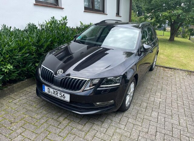 Škoda Octavia 2.0TDI 110kw AMBITION DSG TAŽ full