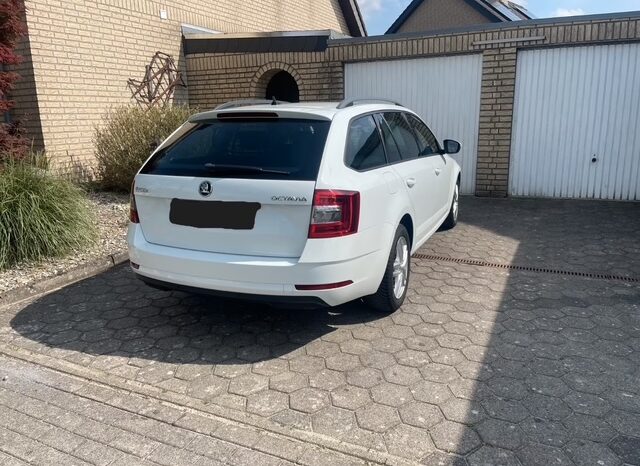 Škoda Octavia 1.4TSI 110kw AMBITION SENZORY full