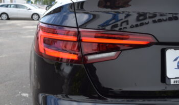 Audi A4 2.0TDI110kw S-lineXEN KŮŽE DCC full