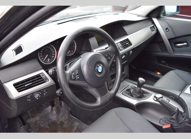 BMW Řada 5 525d 130kw EXECUTIVE manuál full